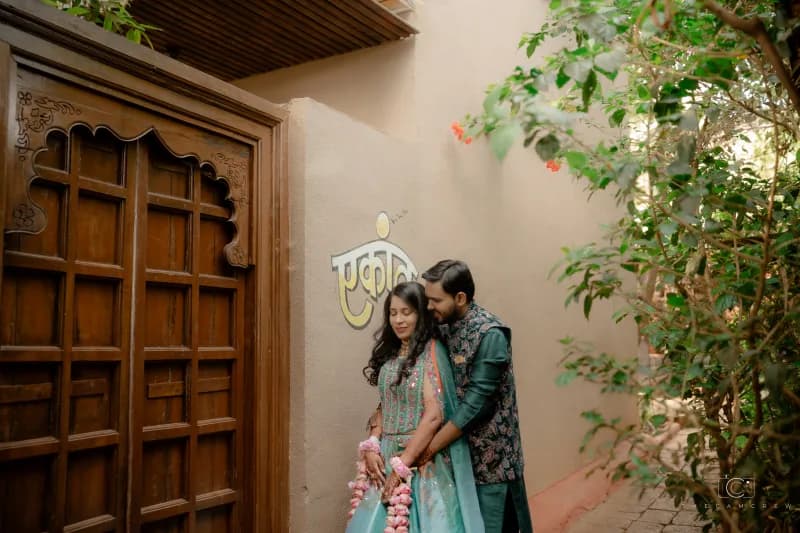 Vaibhav & Aashi photo 5