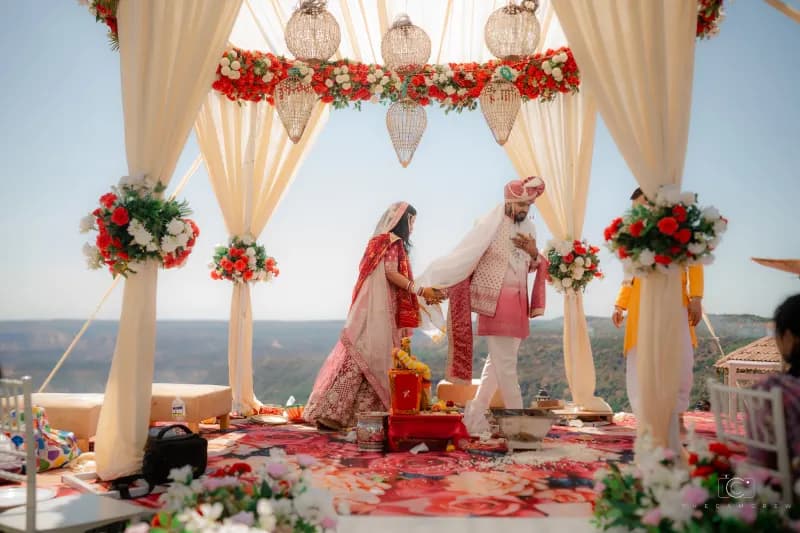 Vaibhav & Aashi photo 3