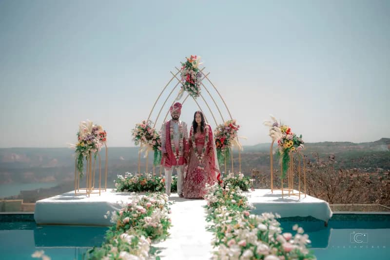 Vaibhav & Aashi photo 1