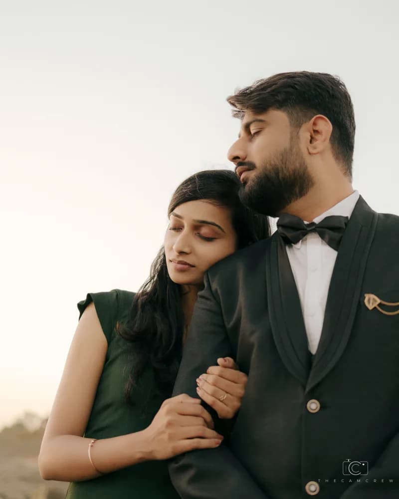 Aditya & Neha photo 6